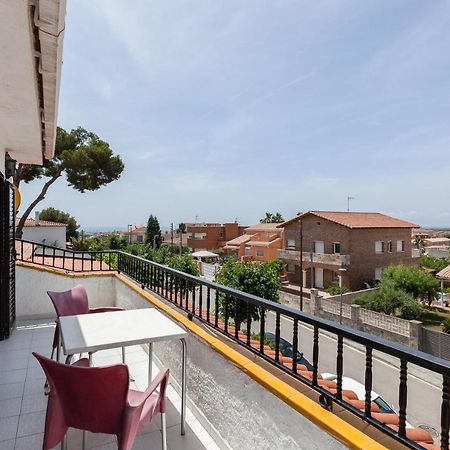 Villa Lilia Vilanova i la Geltrú Exterior foto